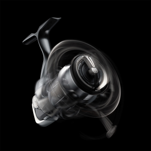 DAIWA LUVIAS 24 ST SF 2000 SSP MAKARA